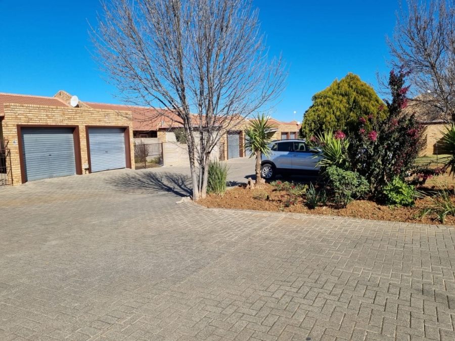 2 Bedroom Property for Sale in Fauna Free State